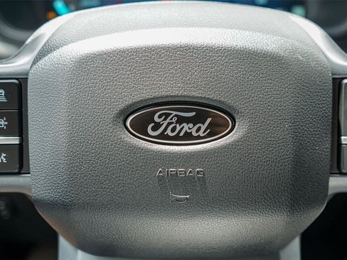 Used 2024 Ford F150 Lariat w/ FX4 Off-Road Package image 16