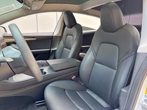 Used 2023 Tesla Model 3 Standard Range RWD image 36