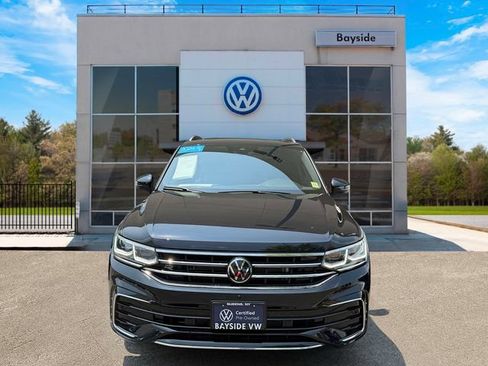 Certified 2024 Volkswagen Tiguan SEL R-Line AWD/4WD image 2