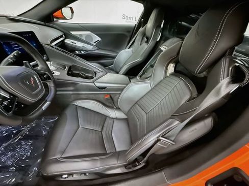 Used 2025 Chevrolet Corvette Z06 RWD image 21