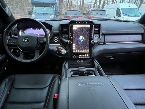 Certified 2023 RAM 1500 Limited w/ Cold Weather Group image 19