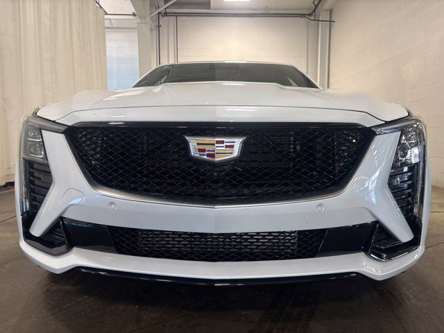 Used 2026 Cadillac CT5 Sport w/ Technology Package AWD/4WD image 2