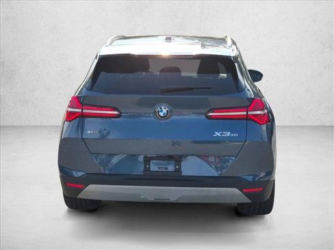 Certified 2025 BMW X3 xDrive30i w/ Premium Package AWD/4WD image 7