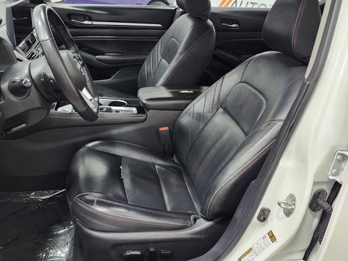 Used 2023 Nissan Altima 2.0 SR image 25