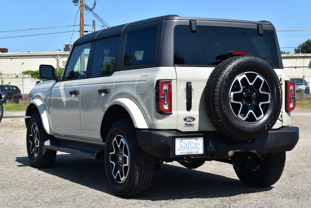 New 2026 Ford Bronco Outer Banks AWD/4WD image 10