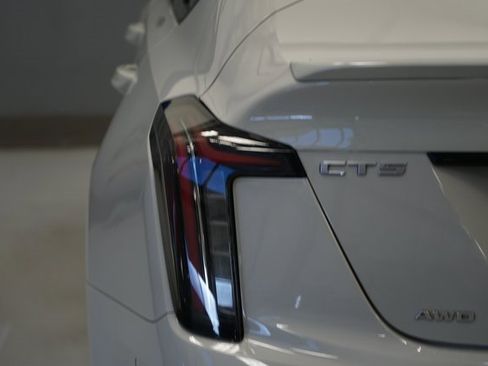 Used 2023 Cadillac CT5 V w/ Premium Package image 4