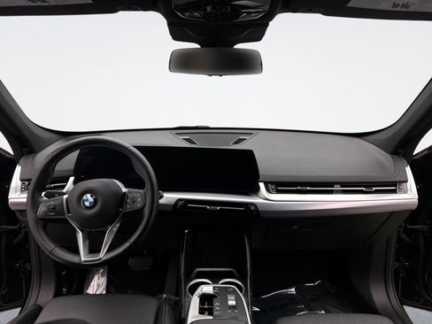 Used 2023 BMW X1 xDrive28i w/ Convenience Package AWD/4WD image 14