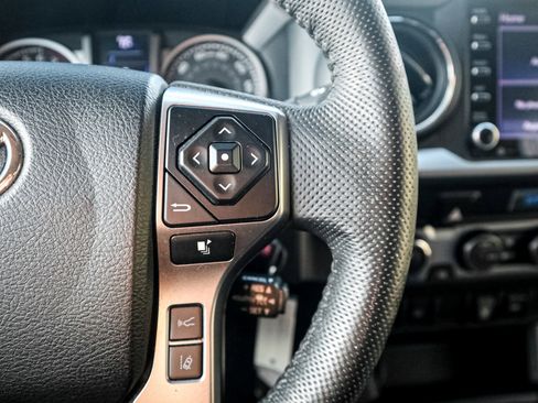 Used 2022 Toyota Tacoma SR5 image 20