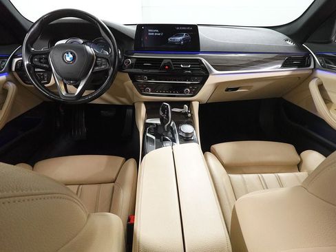 Used 2017 BMW 530i xDrive AWD/4WD image 13