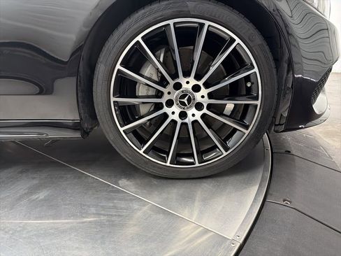 Used 2018 Mercedes-Benz C 300 C 300 image 9