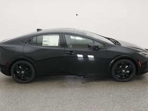 New 2026 Toyota Prius Plug-In Hybrid FWD image 45