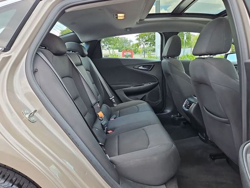 Used 2023 Chevrolet Malibu LT w/ Driver Confidence Package FWD image 32