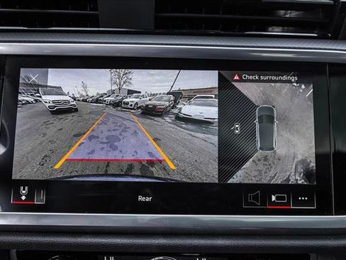 Used 2023 Audi Q3 2.0T Premium Plus w/ Premium Plus Package image 18