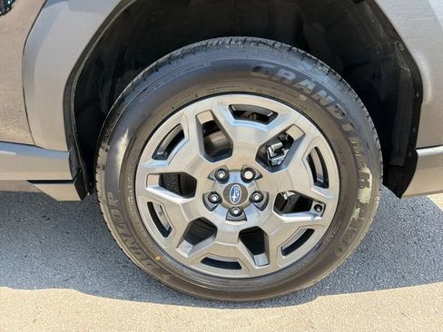 Certified 2026 Subaru Outback Premium AWD/4WD image 31