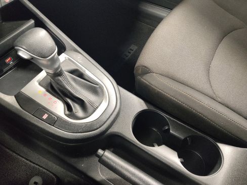 Used 2024 Kia Forte LXS image 26