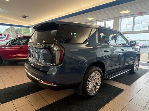 Used 2026 Chevrolet Tahoe LT w/ Comfort Package AWD/4WD image 5