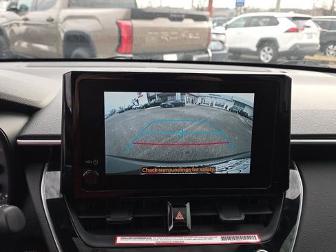 Certified 2024 Toyota Corolla Cross SE image 19
