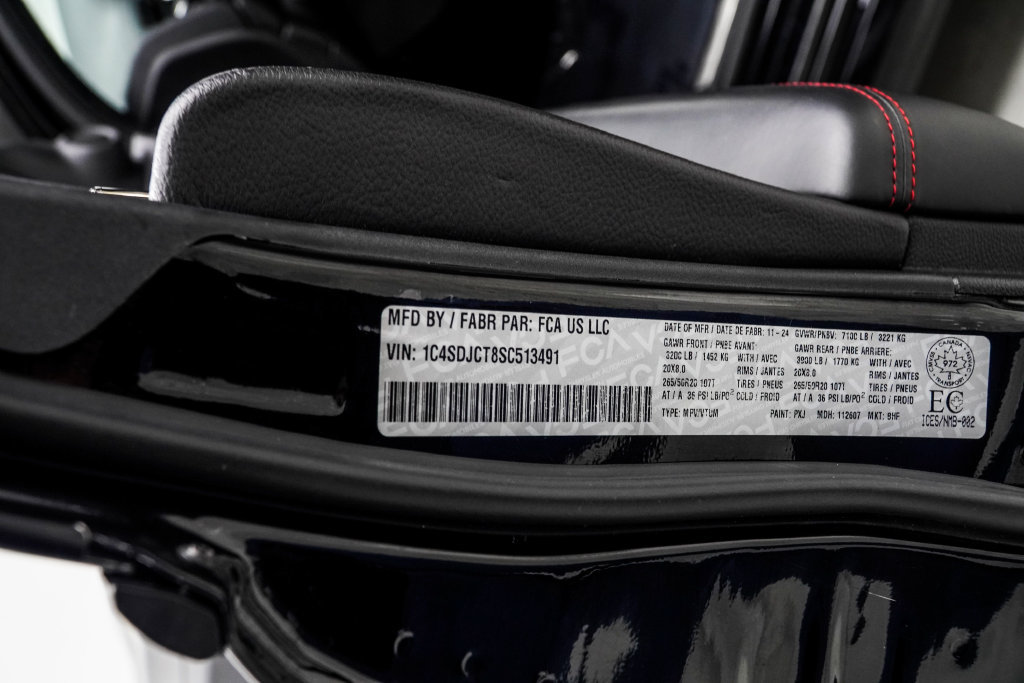 Used 2025 Dodge Durango R/T AWD/4WD image 47