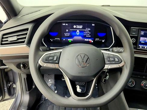 Used 2022 Volkswagen Jetta Sport FWD image 13