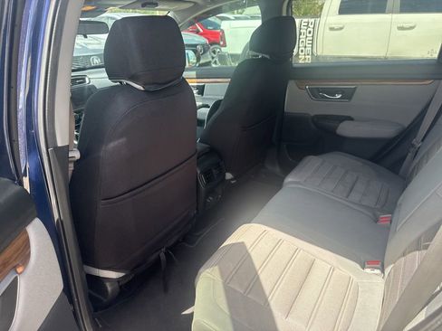 Used 2017 Honda CR-V EX image 7