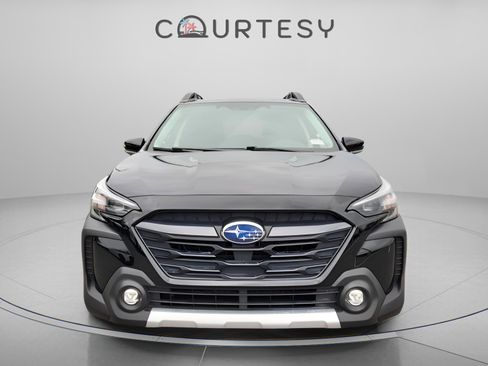 Used 2025 Subaru Outback Limited w/ Popular Package #2 image 8