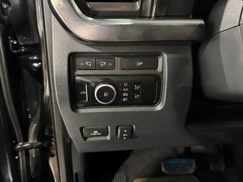 Used 2024 Ford F250 Lariat w/ Snow Plow Prep Package AWD/4WD image 35
