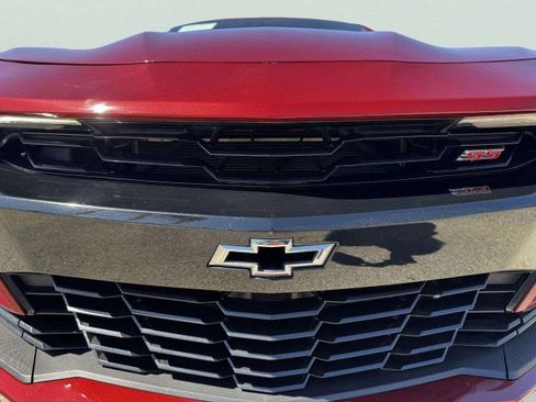 Used 2019 Chevrolet Camaro SS image 11