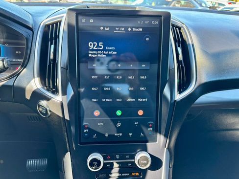 Used 2023 Ford Edge SEL image 19