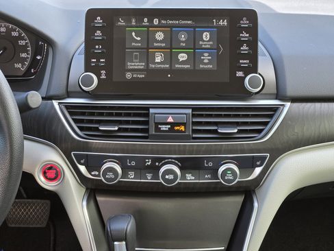 Used 2019 Honda Accord EX image 24