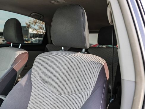 Used 2015 Toyota Prius V Three image 14