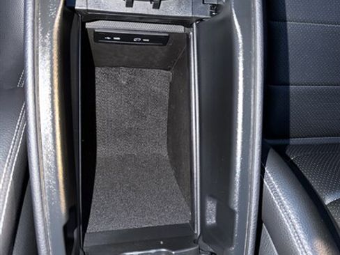 Used 2021 Mercedes-Benz GLC 300 4MATIC image 43