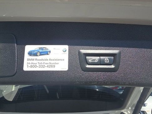 Used 2017 BMW X1 xDrive28i image 9