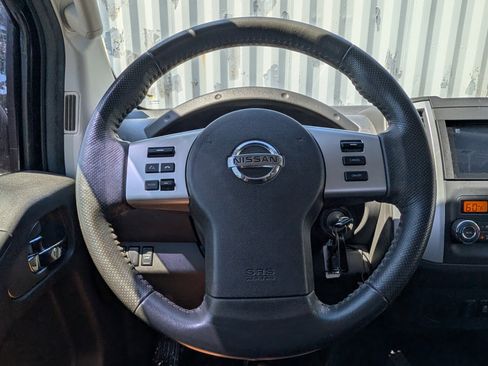 Used 2016 Nissan Frontier SV w/ SV Value Truck Package RWD image 28