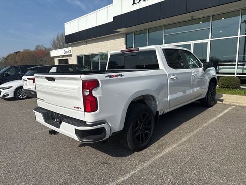 Used 2024 Chevrolet Silverado 1500 RST w/ Convenience Package II image 6