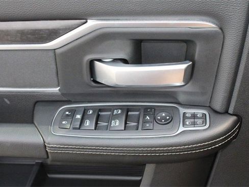 New 2024 RAM 2500 Big Horn w/ Night Edition image 29