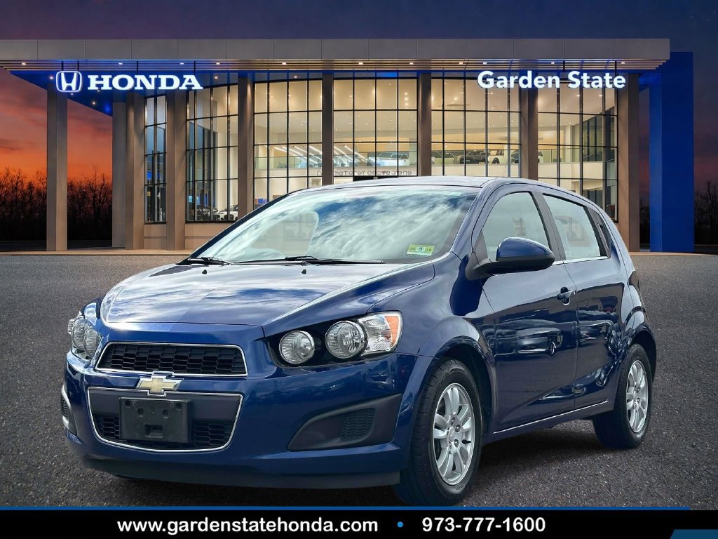 Used 2013 Chevrolet Sonic LT FWD image 1