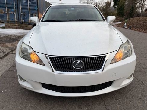 Used 2009 Lexus IS 250 image 3