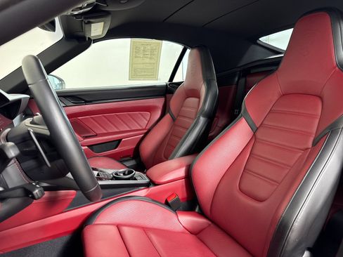Certified 2025 Porsche 911 Carrera 4 GTS AWD/4WD image 6