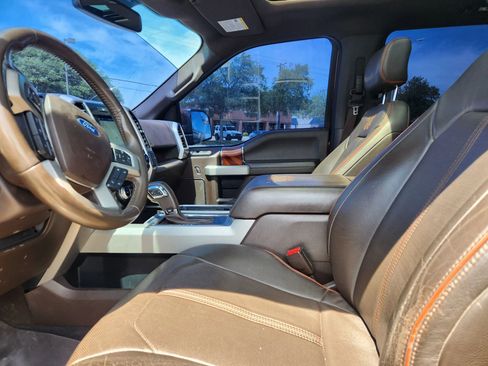 Used 2017 Ford F150 King Ranch image 10