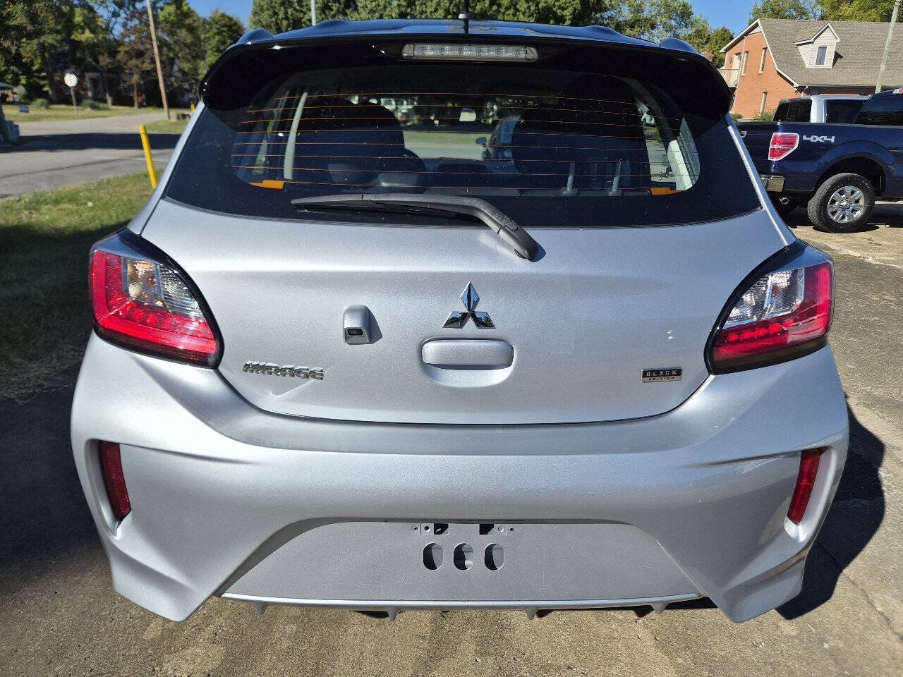 Used 2024 Mitsubishi Mirage Black Edition FWD image 9
