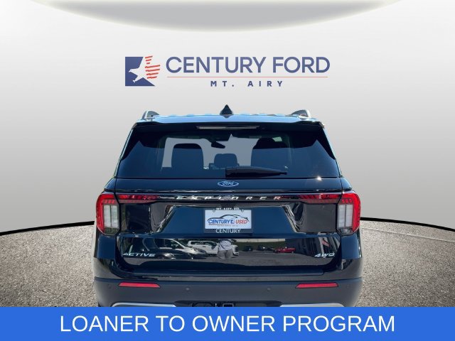 Used 2026 Ford Explorer Active w/ Active Comfort Package AWD/4WD image 3