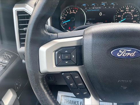 Used 2018 Ford F150 Lariat AWD/4WD image 17