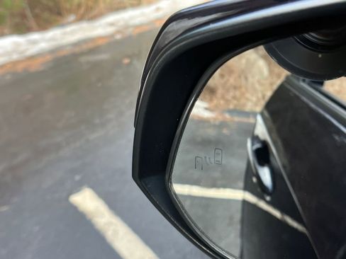 Used 2024 Toyota RAV4 XLE w/ Convenience Package image 27