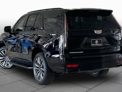 Used 2023 Cadillac Escalade Sport AWD/4WD image 11