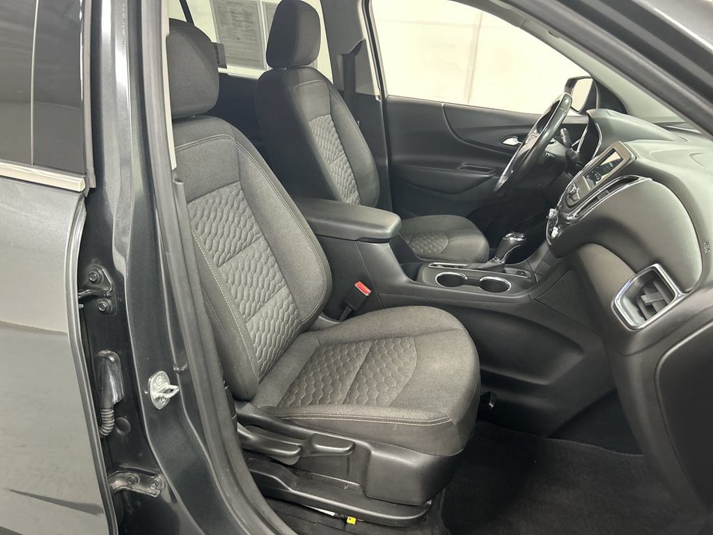 Used 2019 Chevrolet Equinox LT AWD/4WD image 22