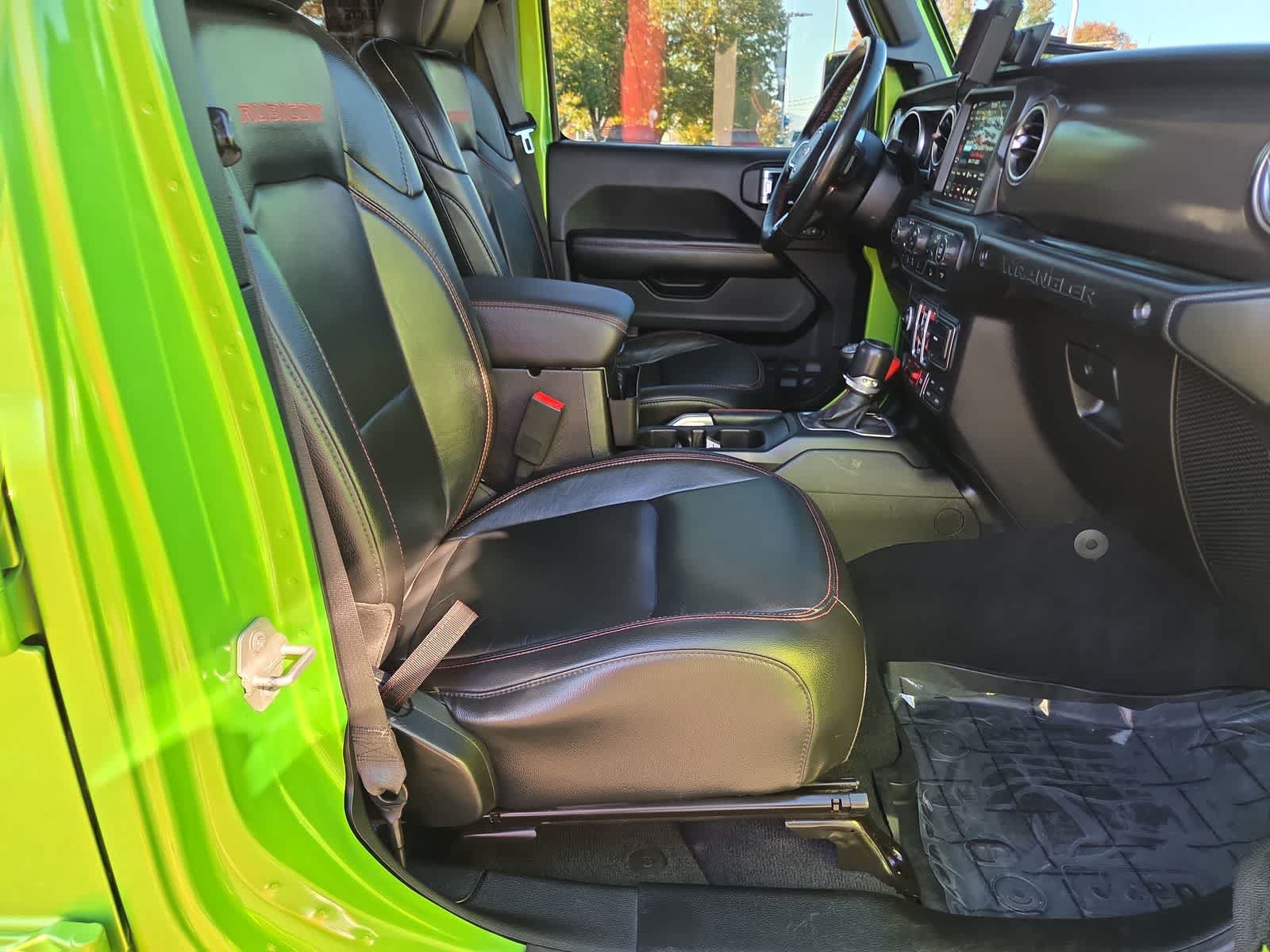 Used 2018 Jeep Wrangler Unlimited Rubicon AWD/4WD image 22