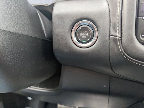 Certified 2024 GMC Yukon Denali Ultimate image 27