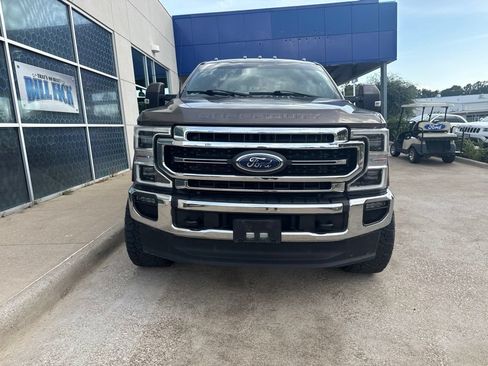 Used 2022 Ford F250 Lariat w/ Lariat Ultimate Package AWD/4WD image 3
