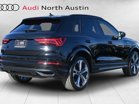 Certified 2022 Audi Q3 2.0T Premium Plus image 3