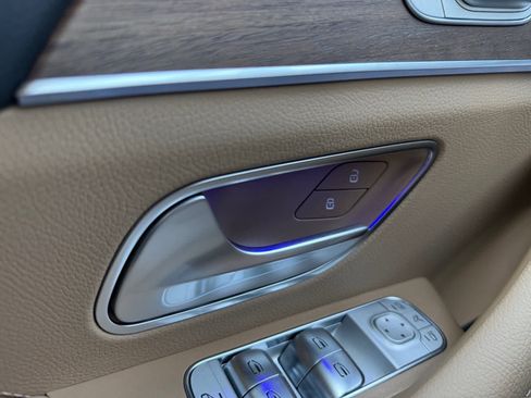 New 2026 Mercedes-Benz GLS 450 4MATIC image 26